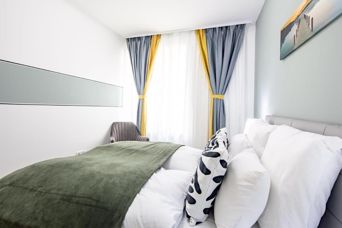Free Parking - Balcony - Sunny - New Appartement Boedapest Buitenkant foto