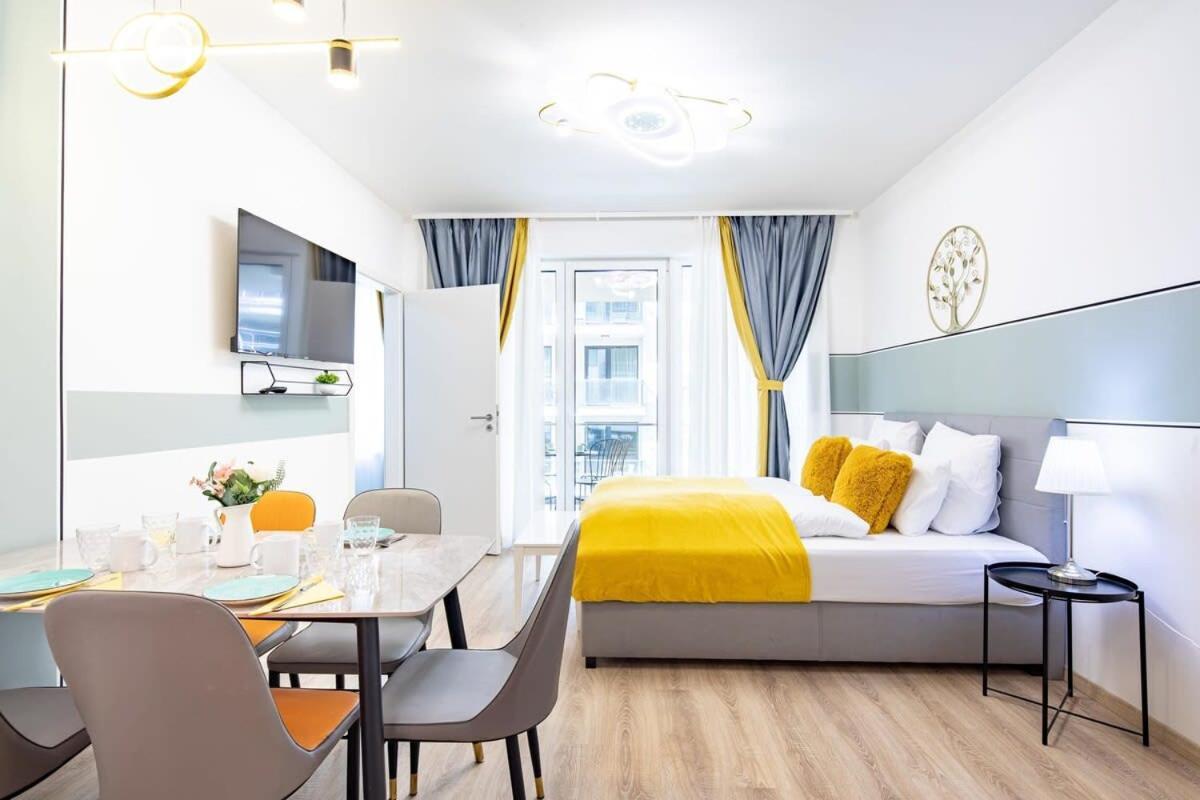 Free Parking - Balcony - Sunny - New Appartement Boedapest Buitenkant foto