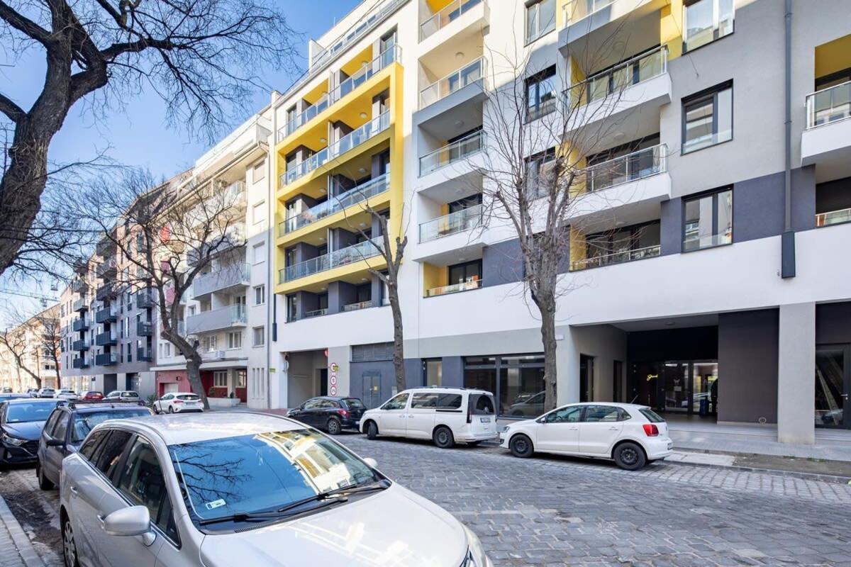 Free Parking - Balcony - Sunny - New Appartement Boedapest Buitenkant foto